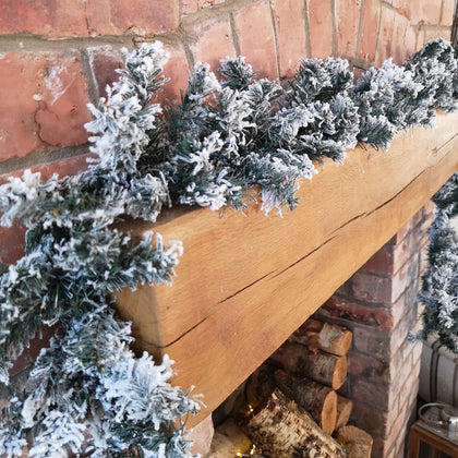 9ft (2.7m) Premier Christmas Snow Flocked Woodcote Fir Garland