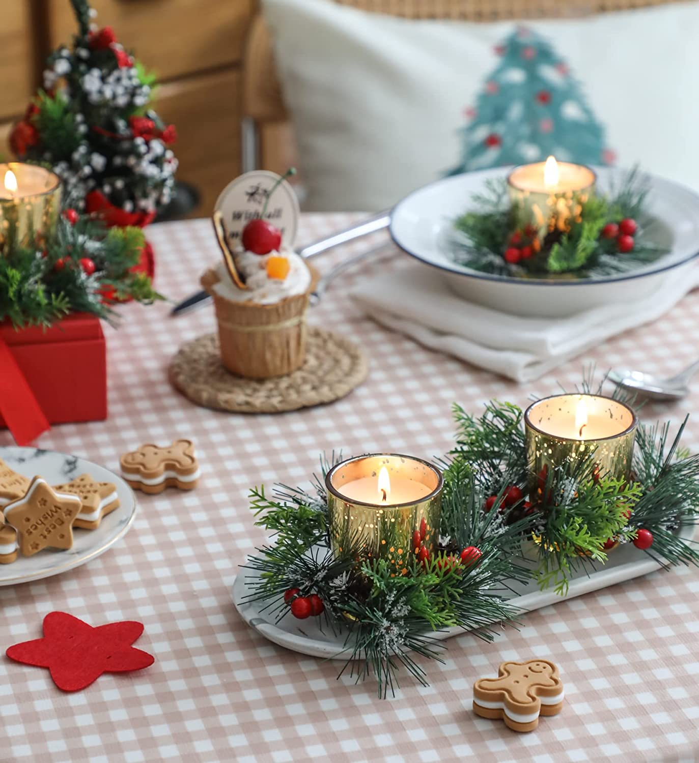 Christmas Candle Ring, Red Berry and Pinecone Xmas Candle Ring Wreath with Candle Holders for Table Party 4 Pieces